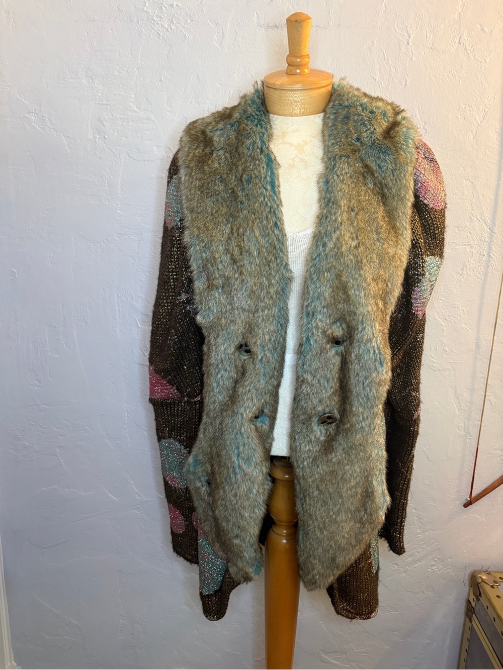 CUSTO BARCELONA fur collar bronze painted knit glitter sweater Y2K whimsical